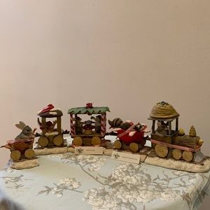 Charming Tails 5 piece train lot